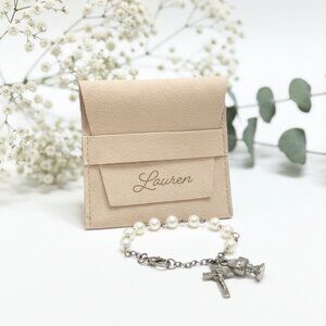 Personalized First Communion Girl's Pearl Bracelet with Cross and Eucharist